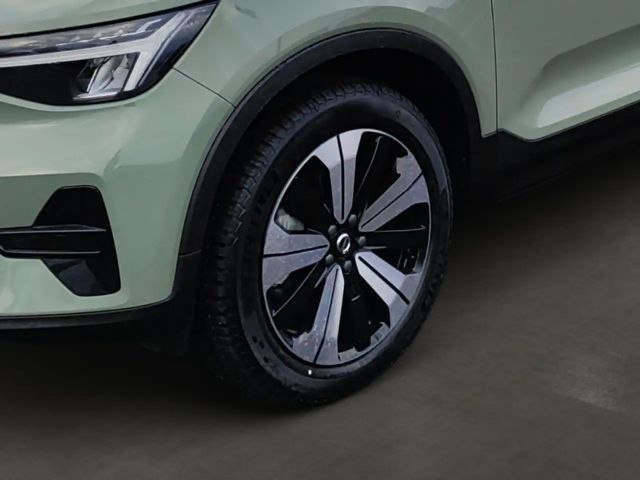 Volvo XC40 Plus