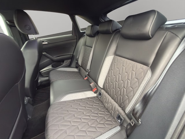 Volkswagen Taigo 1.0 TSI DSG