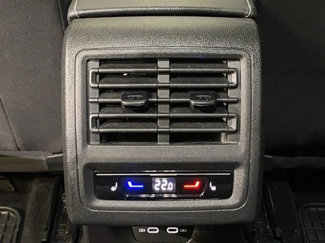 Volkswagen Golf 1.5 TSI Golf VIII