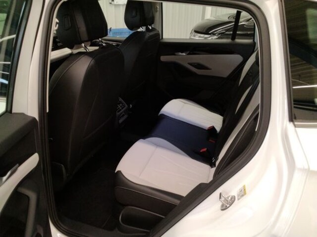 Volkswagen Tiguan TDI 4M Matrix/Pano/CarPlay/AHK