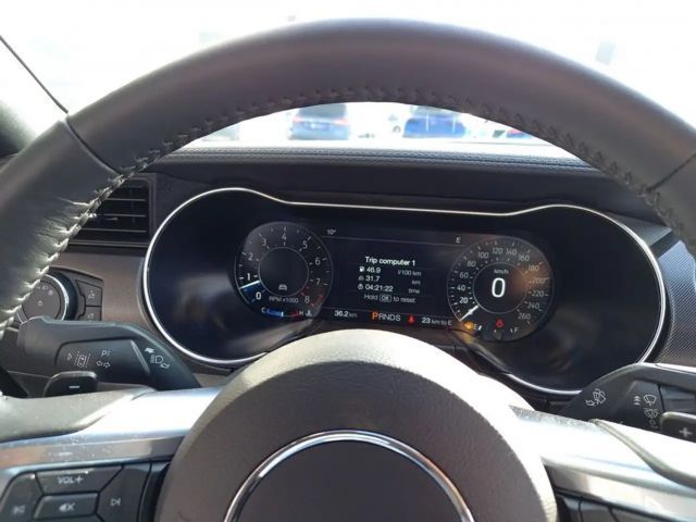 Ford Mustang Convertible GT 5.0 V8