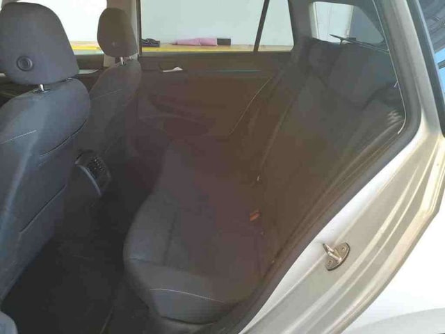 Volkswagen Golf 2.0 TDI DSG Life Variant