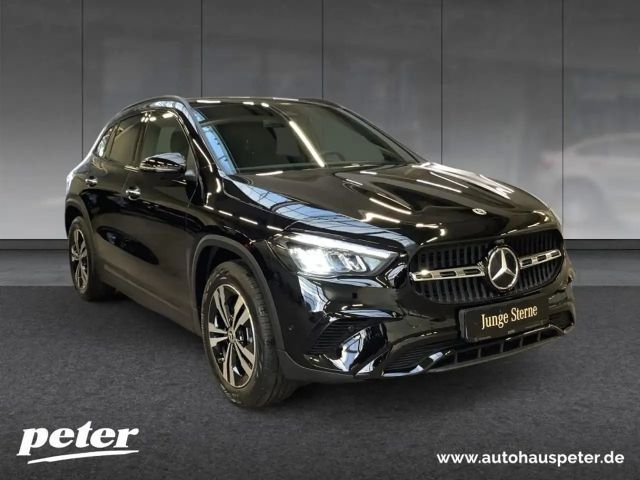 Mercedes-Benz GLA 220 4MATIC GLA 220 d