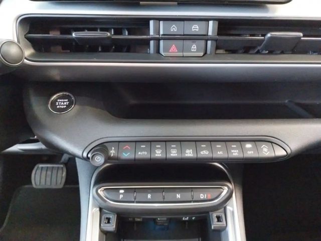 Jeep Avenger Altitude Full-Electric