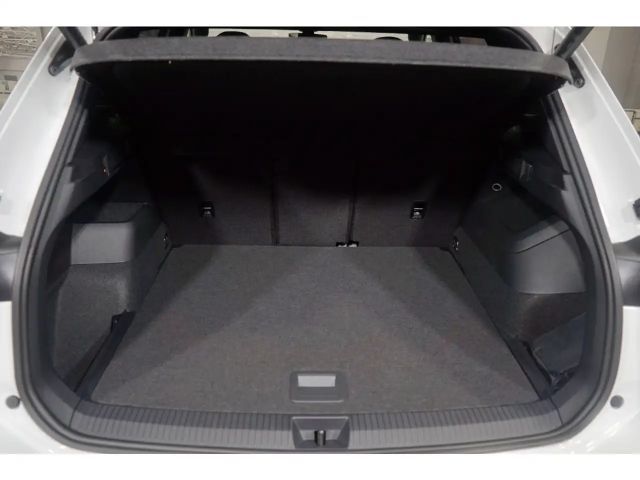 Volkswagen Tiguan 1.5 eTSI DSG IQ.Drive R-Line