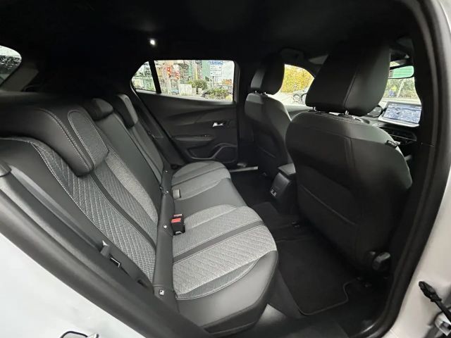 Peugeot 2008 Allure Pack PureTech