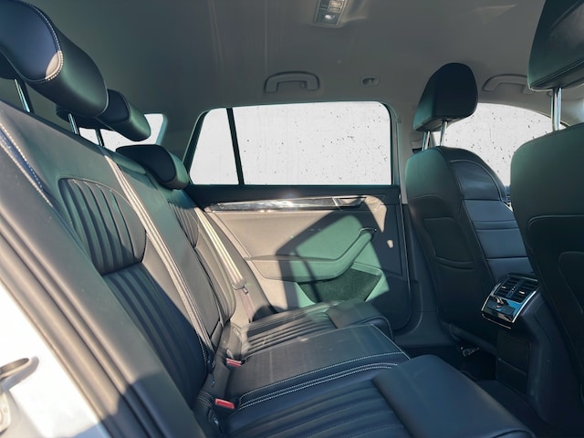 Skoda Superb 2.0 TSI Combi