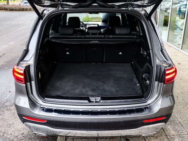 Mercedes-Benz GLB 200 4MATIC GLB 200 d