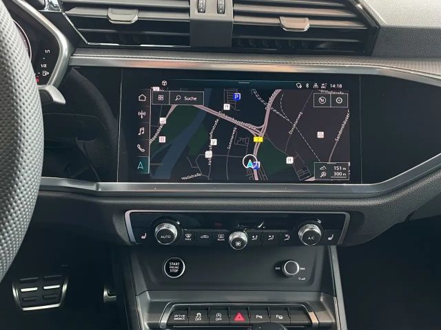 Audi Q3 35 TFSI S-Line