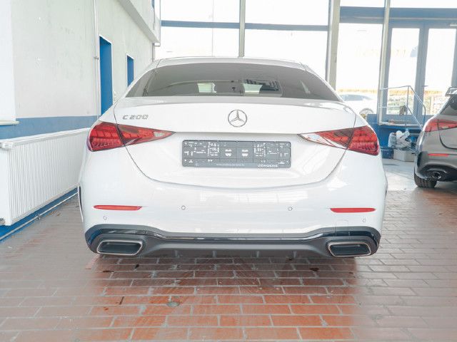 Mercedes-Benz C 200 AMG Line Sedan