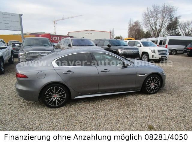 Jaguar XE R-Dynamic S