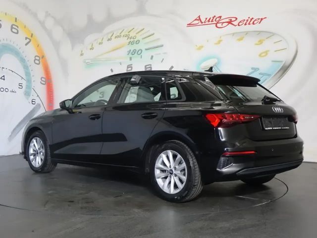 Audi A3 35 TFSI S-Tronic Sedan