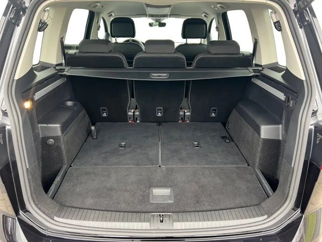 Volkswagen Touran DSG Highline