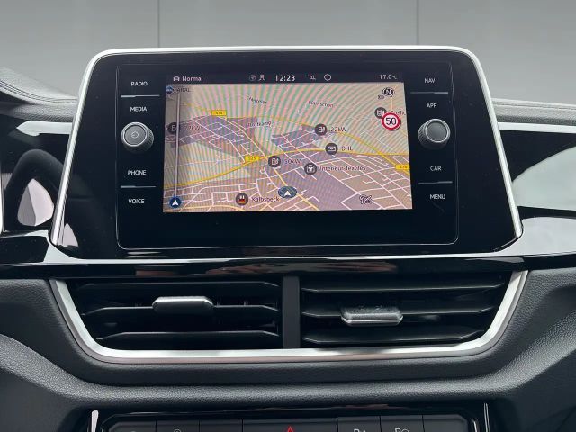 Volkswagen T-Roc 1.5 TSI DSG R-Line