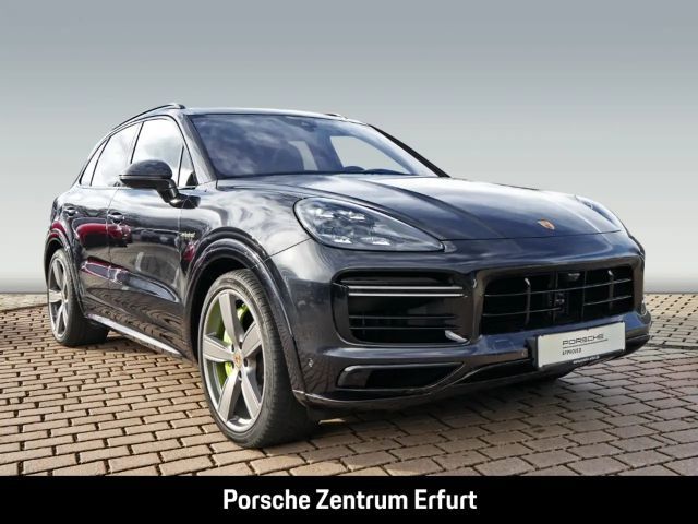 Porsche Cayenne E-Hybrid S Turbo