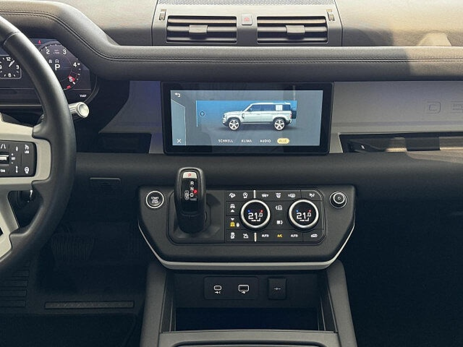 Land Rover Defender 110 SE