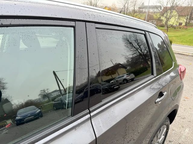 Suzuki Vitara AllGrip Hybrid Shine