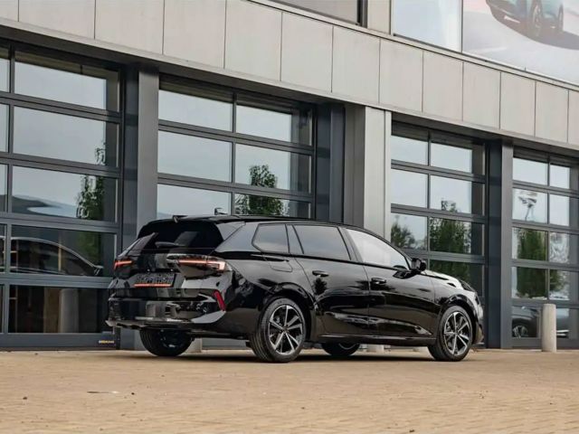 Opel Astra GS-Line Grand Sport