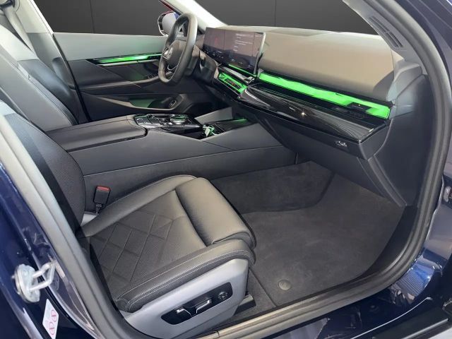 BMW i5 Sedan eDrive40