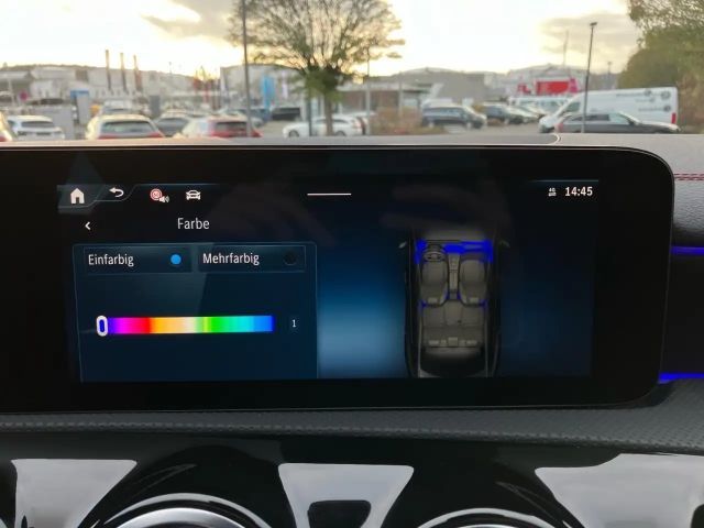 Mercedes-Benz CLA 200 AMG Line Coupé