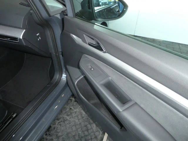 Volkswagen Golf Rabbit TSI