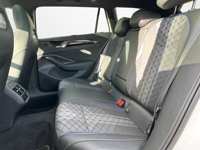 Volkswagen Passat 2.0 TDI DSG R-Line Variant