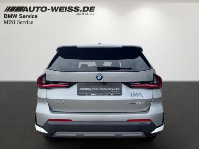 BMW X1 20dxA +NAVI+SPORTSITZ+LED+SHZ+LHZ+CAM+FLA+