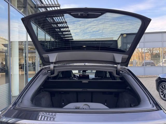 BMW 520 520d M-Sport Touring