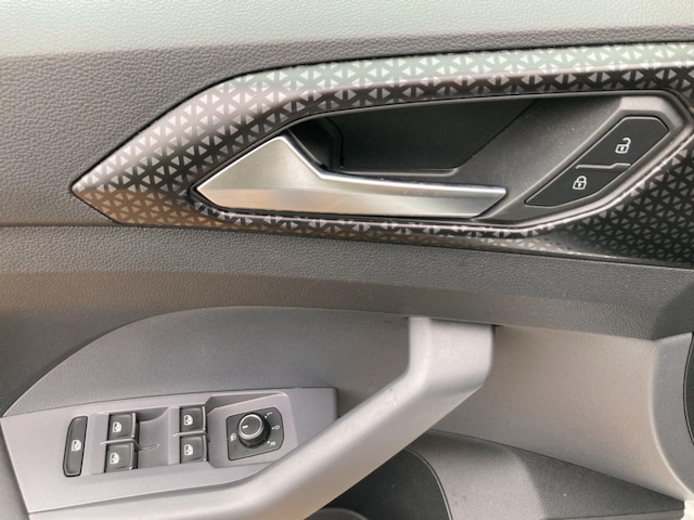 Volkswagen T-Cross 1.0 TSI R-Line