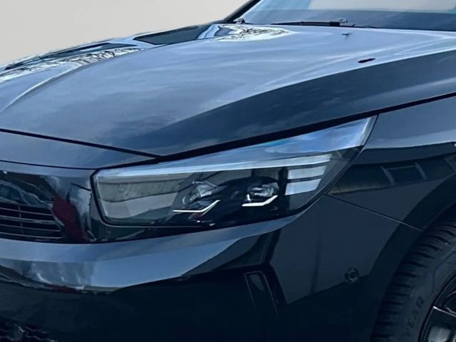 Opel Corsa PDC Multimedia CarPlay Bluetooth DAB Kamera