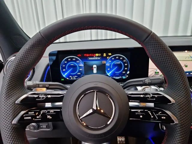 Mercedes-Benz EQB 250