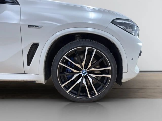 BMW X5 xDrive45e