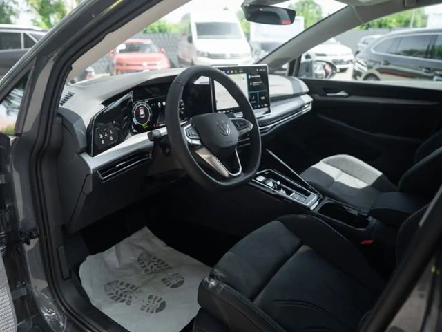 Volkswagen Golf Business Golf VIII Style