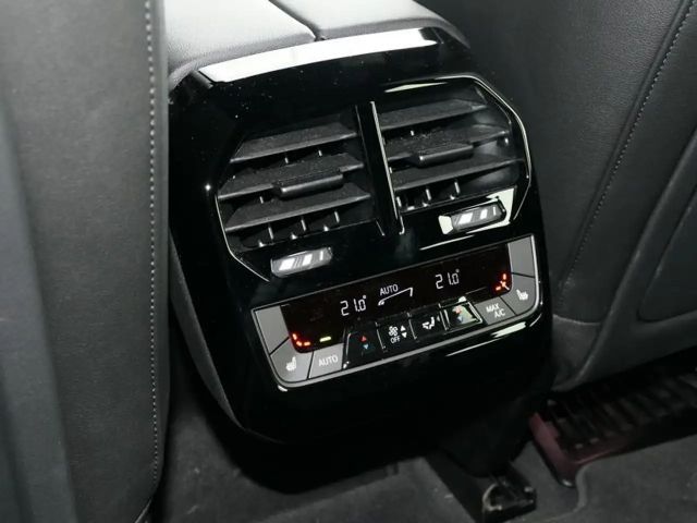 BMW iX Drive pro xDrive40