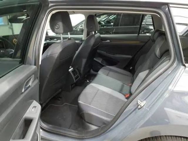 Volkswagen Golf 2.0 TDI DSG Variant