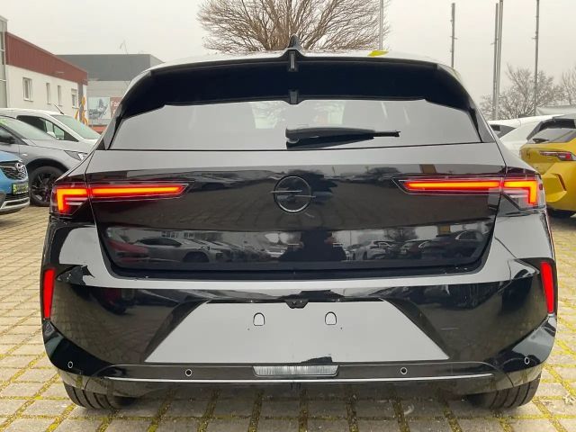 Opel Astra GS-Line Grand Sport