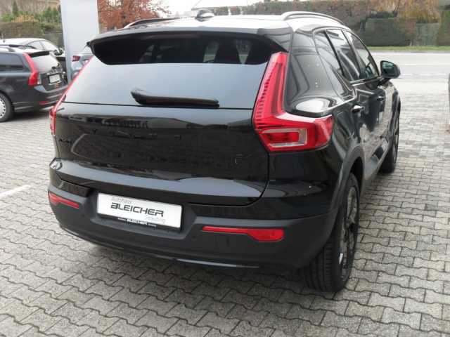 Volvo XC40 Plus