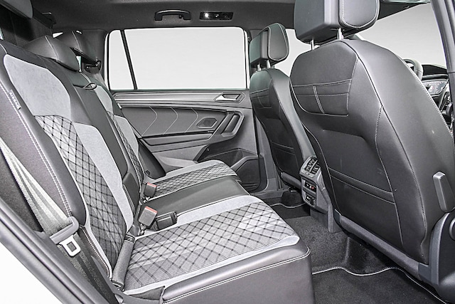 Volkswagen Tiguan Allspace DSG R-Line