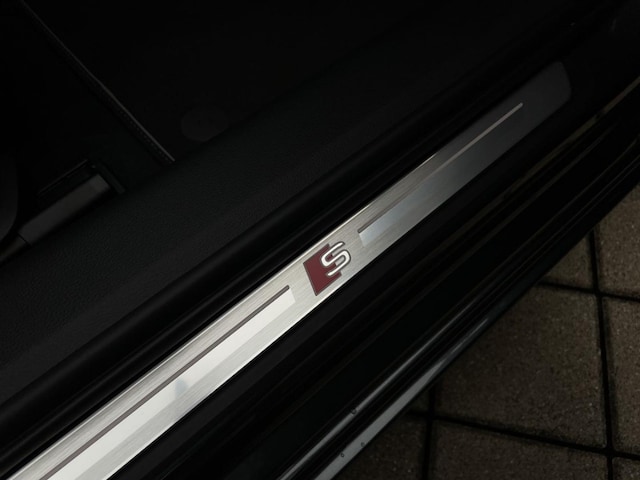 Audi S6 Avant Quattro