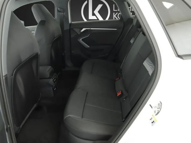 Audi A3 30 TFSI Sedan Sportback