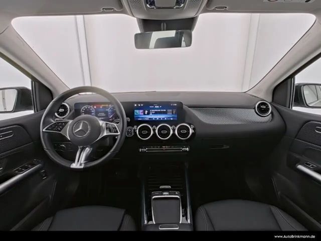 Mercedes-Benz B 180 Progressive