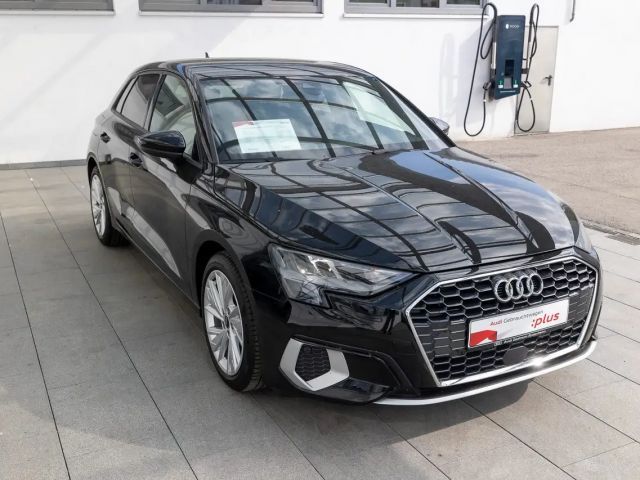 Audi A3 30 TFSI Sedan Sportback