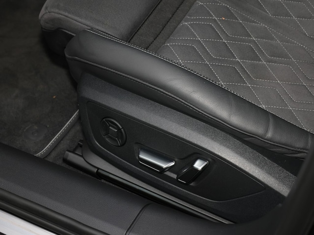 Audi S6 Avant Quattro