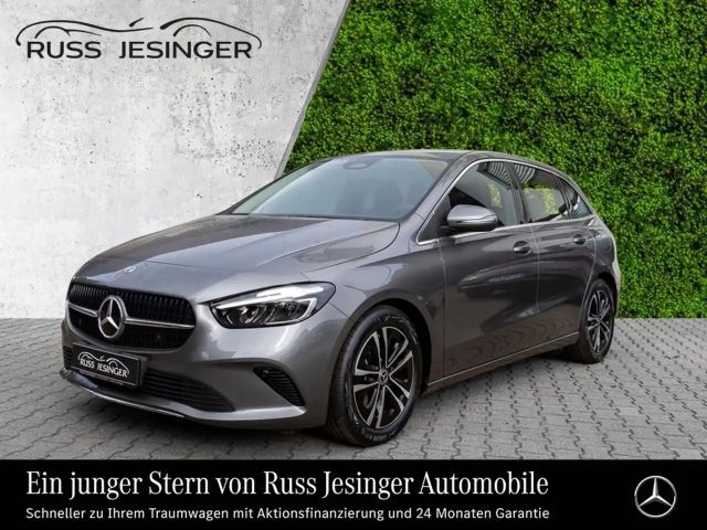 Mercedes-Benz B 180 Progressive Sedan