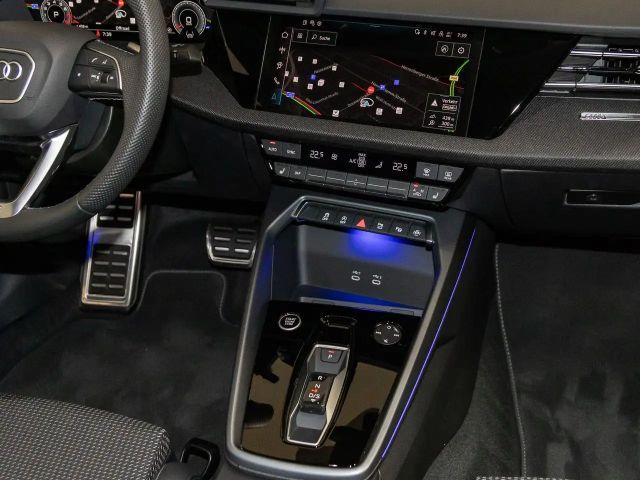 Audi A3 35 TFSI S-Line S-Tronic Sedan