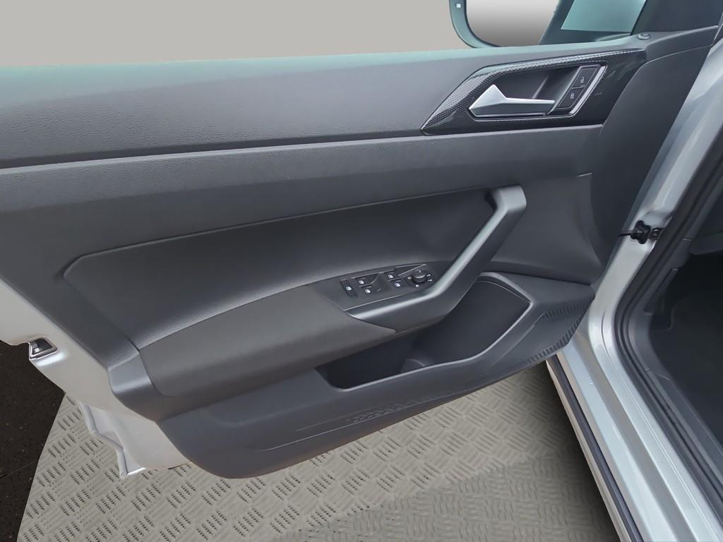 Volkswagen Taigo 1.5 TSI DSG Life