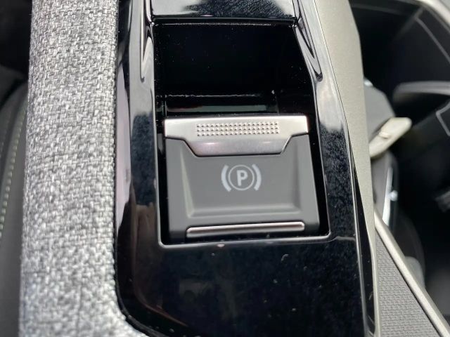 Peugeot E-5008 GT-Line