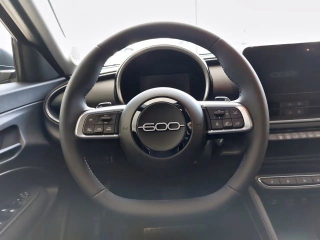 Fiat 600e Hybrid mHEV 145 6-Gang eDCT Pop