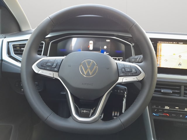 Volkswagen Polo 1.0 Goal LED Navi Rear View PDC Carplay