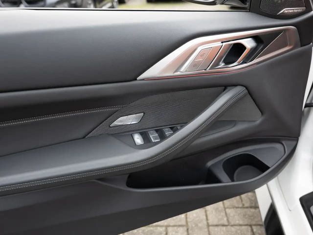 BMW M4 Cabrio Competition xDrive